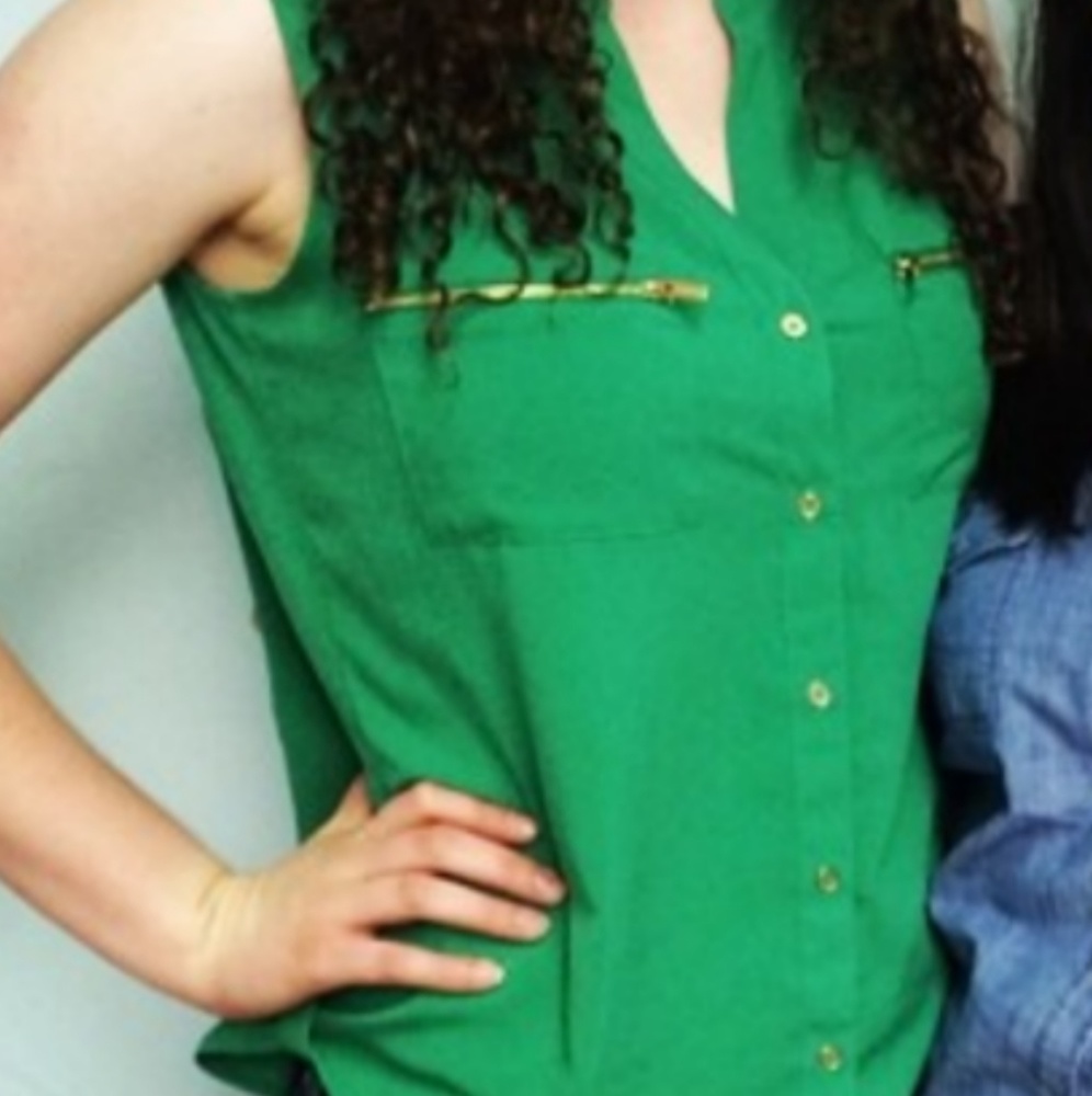 Calvin Klein Green button up shirt sz M